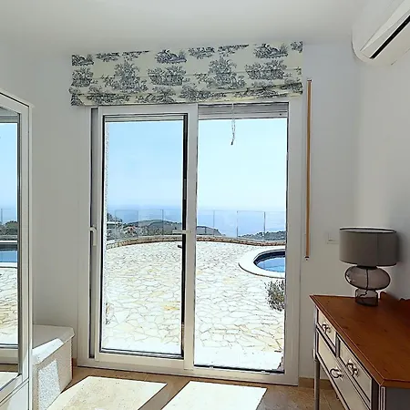 Verasol Tatil Evi *